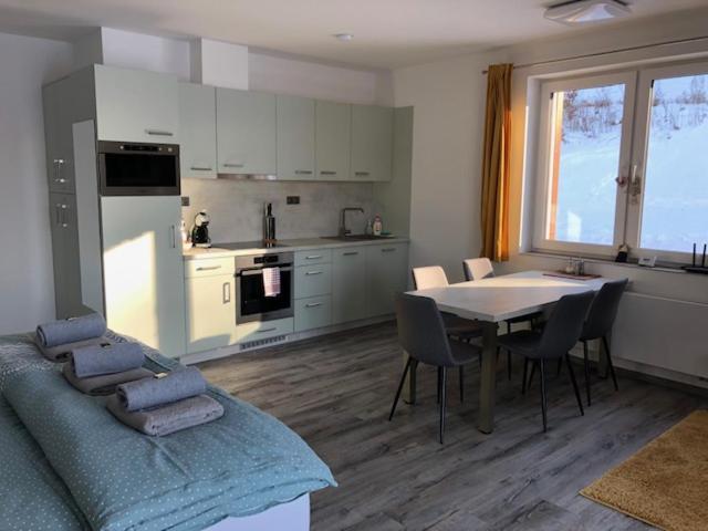 Apartman U Lomu Dolni Morava Luaran gambar